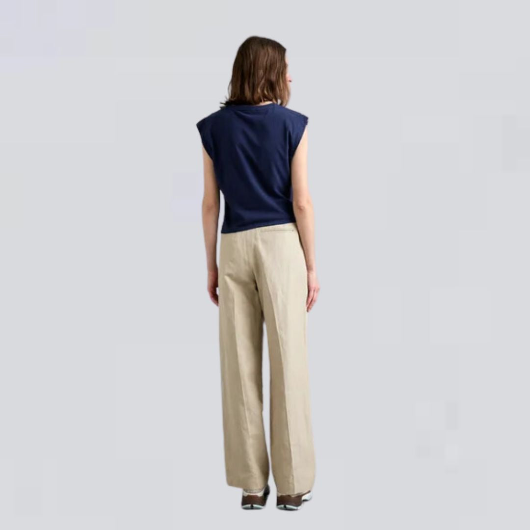 THE CLEAN-CUT TANK | RIVER BLUE