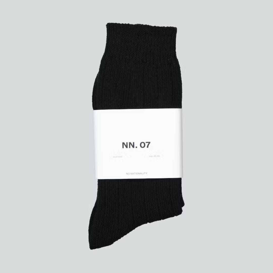 Good Neighbour No Nationality 07 Sock One 9055 (Black)