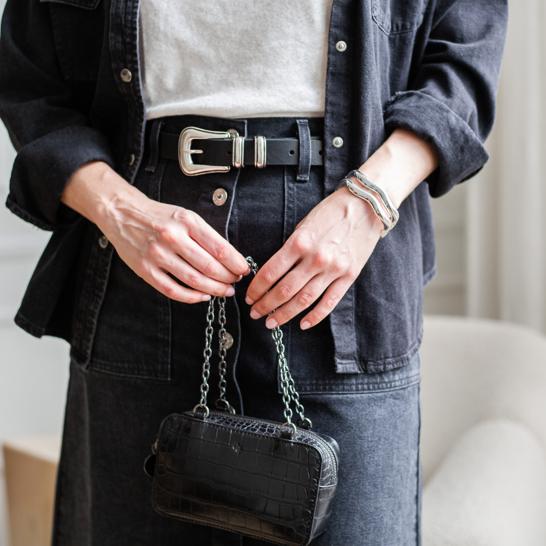 Good Neighbour Ela Handbags Micro Belt Bag With Chain